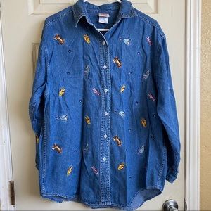Vintage Disney Winnie the Pooh embroidered shirt
